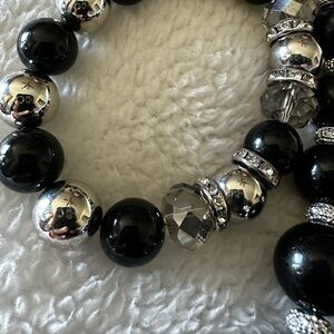 Chic Black and Silver Beaded Bracelet